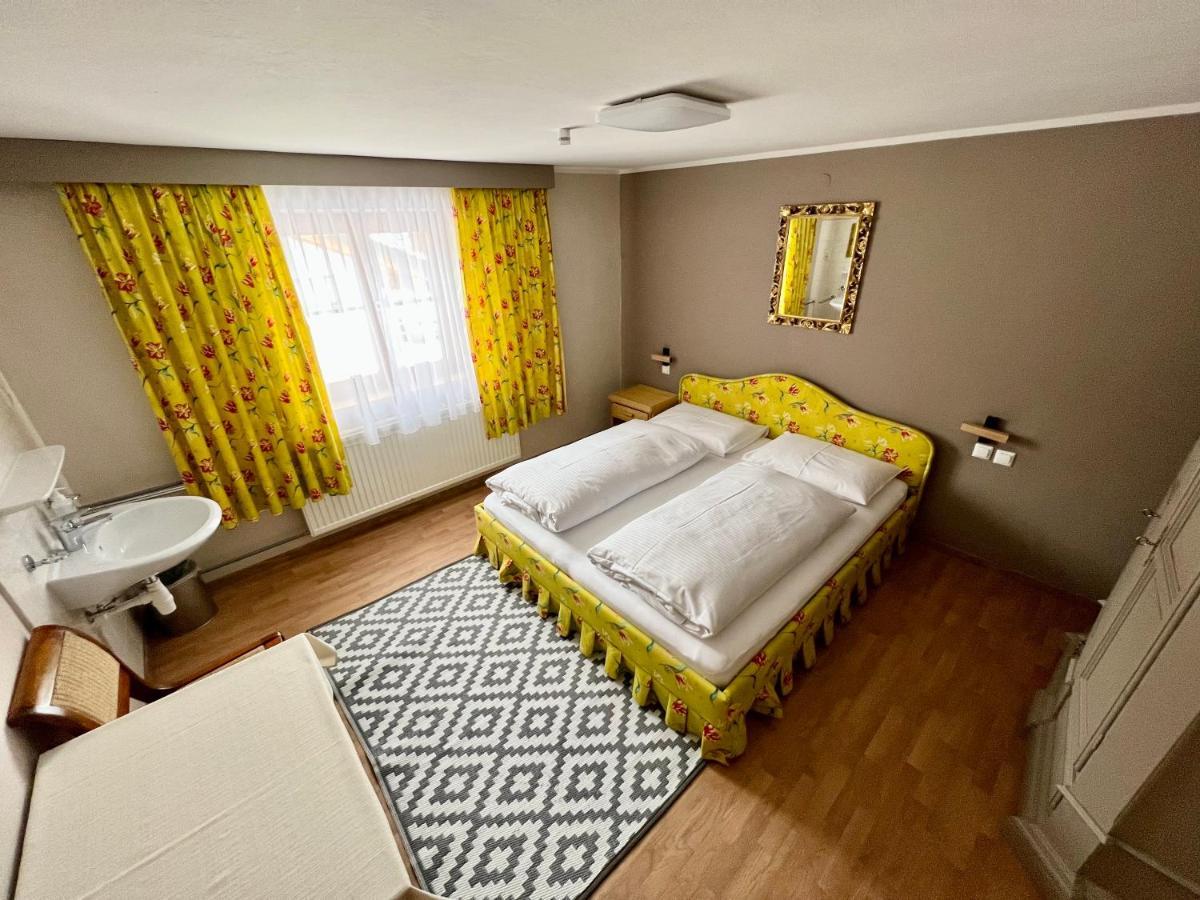 Lech Hostel Luaran gambar
