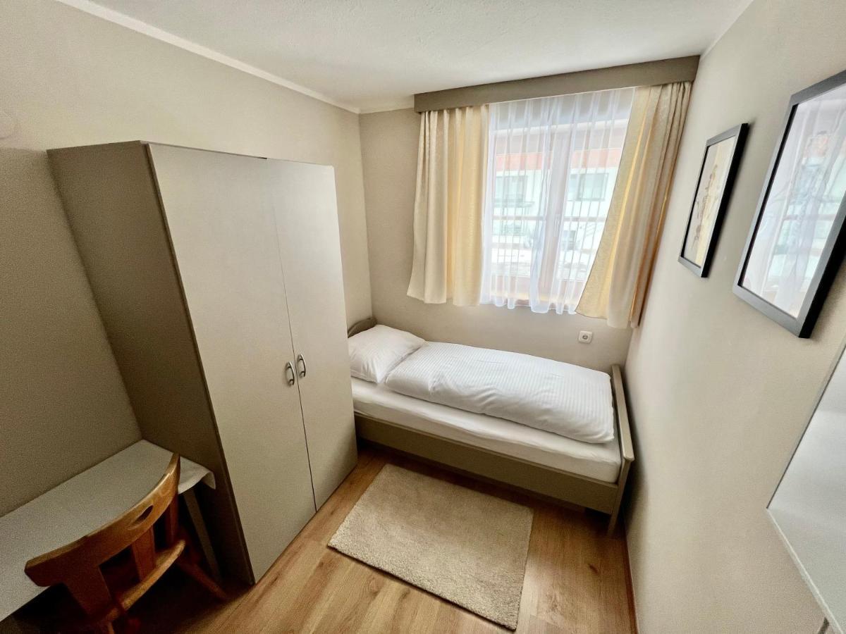 Lech Hostel Luaran gambar